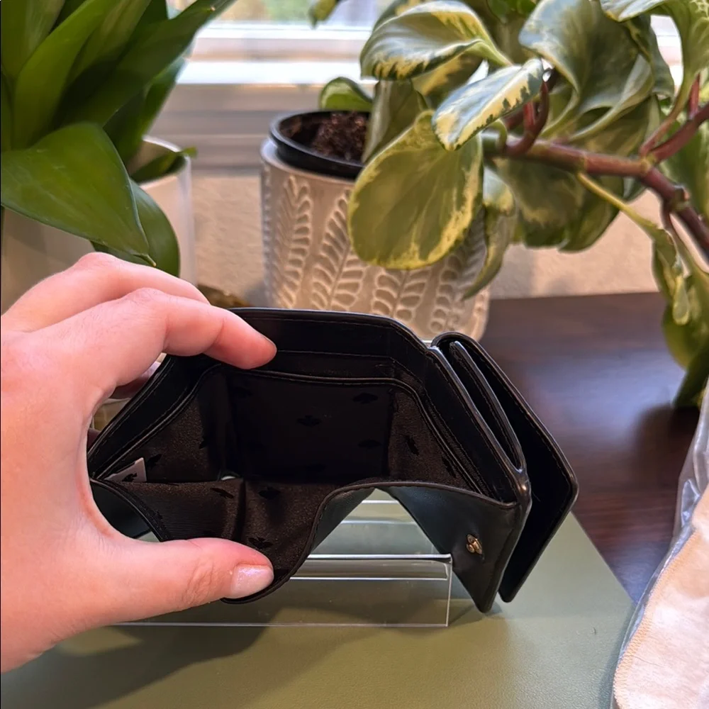 Kate Spade Black Wallet
